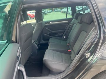 Volkswagen Passat Variant - 10