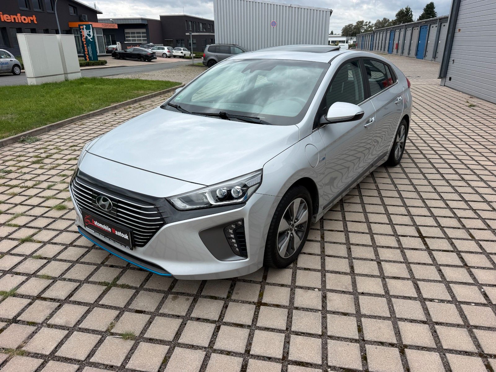 Hyundai IONIQ Ioniq Style Plug-In Hybrid*NUR 35000 KM*
