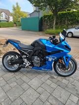 Suzuki GSX-8R - SUZUKI GSX 8R