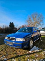 Skoda Octavia Combi 2.0er mit TÜV - Skoda Octavia aus 2000