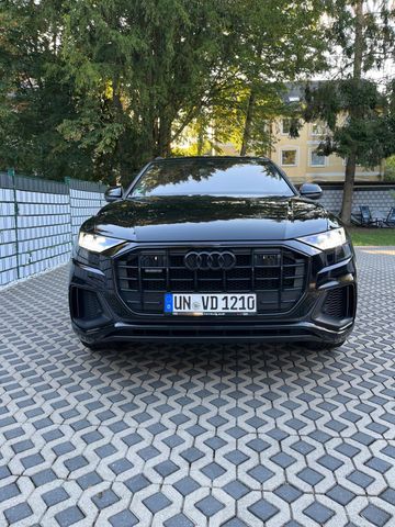 AUDI Q8 50 TDI quattro tiptronic -