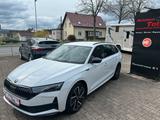 Skoda Octavia Combi 2.0 TDI Sportline*NAVI*SHZ*360°Kam - mit Diesel-Antrieb: Automatik