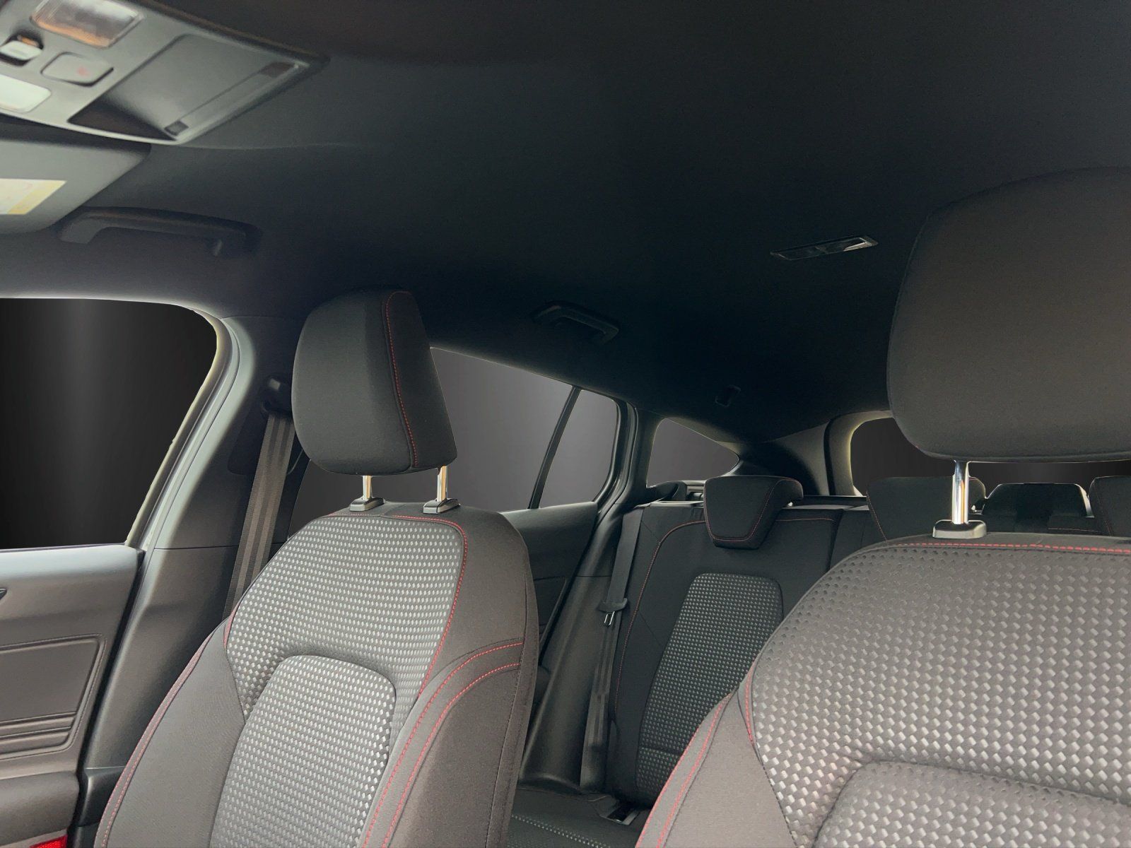 Fahrzeugabbildung Ford Ford Focus Turnier ST-Line X B&O PDC Heck. Elek.