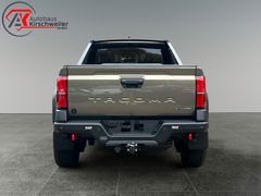 TOYOTA MY25 Tacoma Trailhunter *ON STOCK*