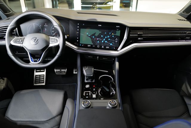 Volkswagen Touareg R eHybrid 4Motion AHK Dynaudio HuD 360°