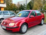 Volkswagen VW Bora Top Zustand 168000KM MIT TÜV - gebrauchte VW Bora aus dem Jahr 2000