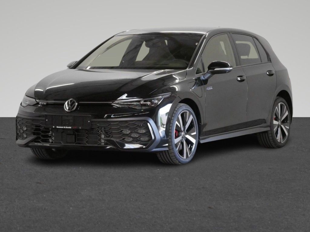 Fahrzeugabbildung Volkswagen Golf GTE 1.5 TSI eHybrid DSG AHK Matrix-LED