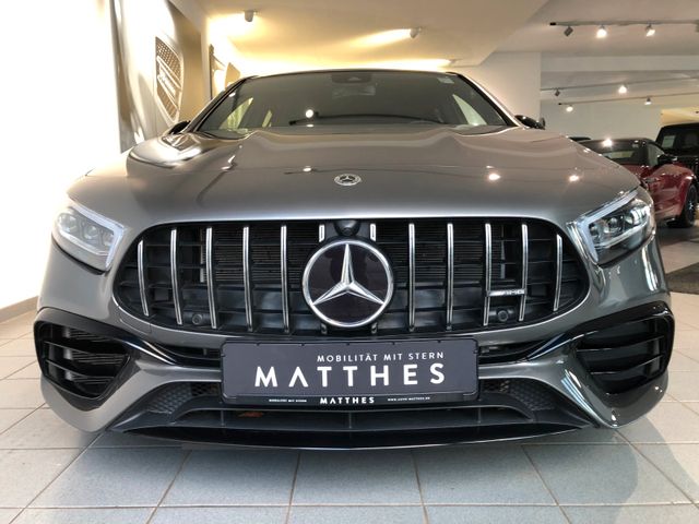 Fahrzeugabbildung Mercedes-Benz A 45 S AMG 4M Night/Burmester/Multibeam/Pano