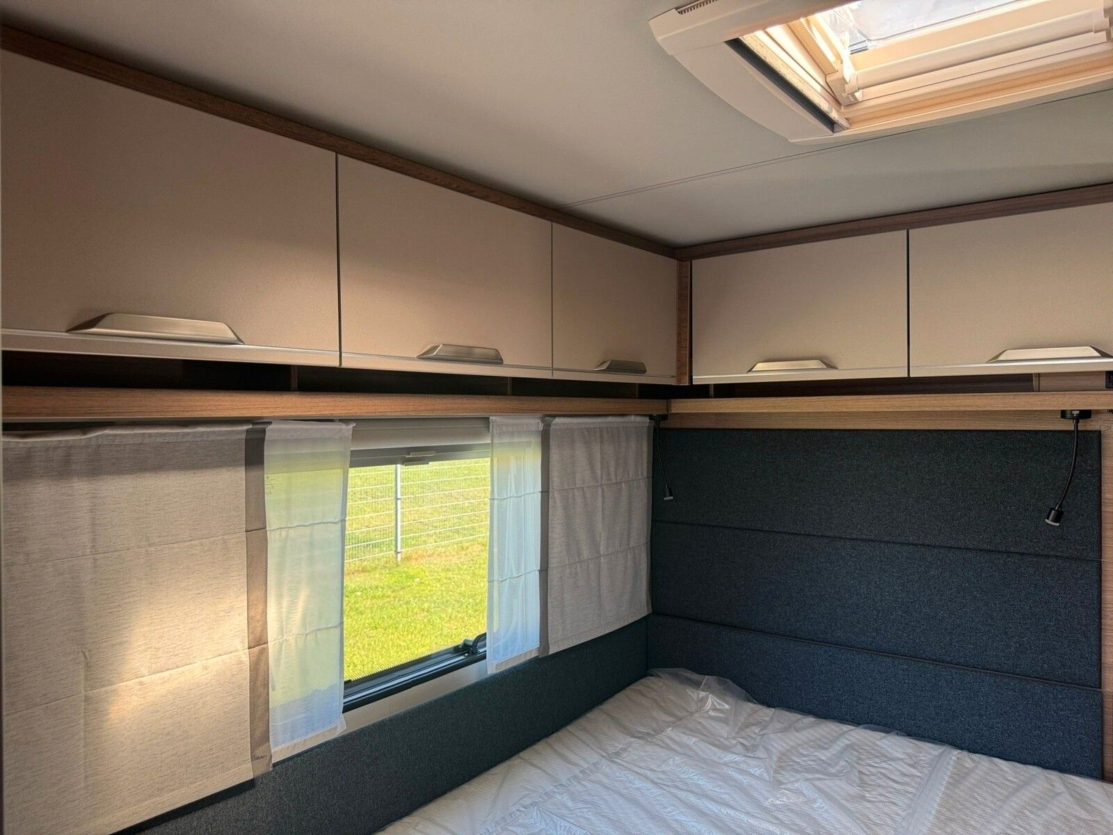 Fahrzeugabbildung Knaus Sport 650 UFK NEU45TEUR Abverkauf 14TEUR sparen!