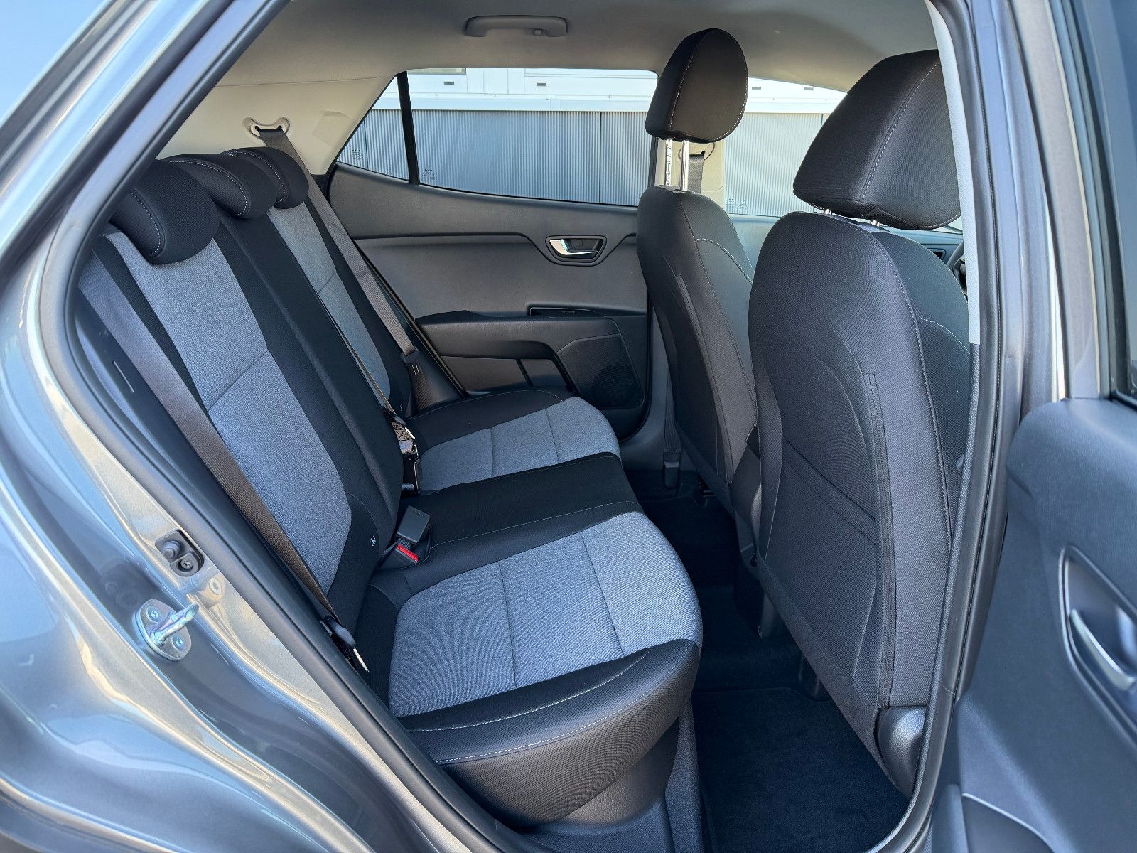 Fahrzeugabbildung Kia Stonic 1.0 T-GDI DCT Vision