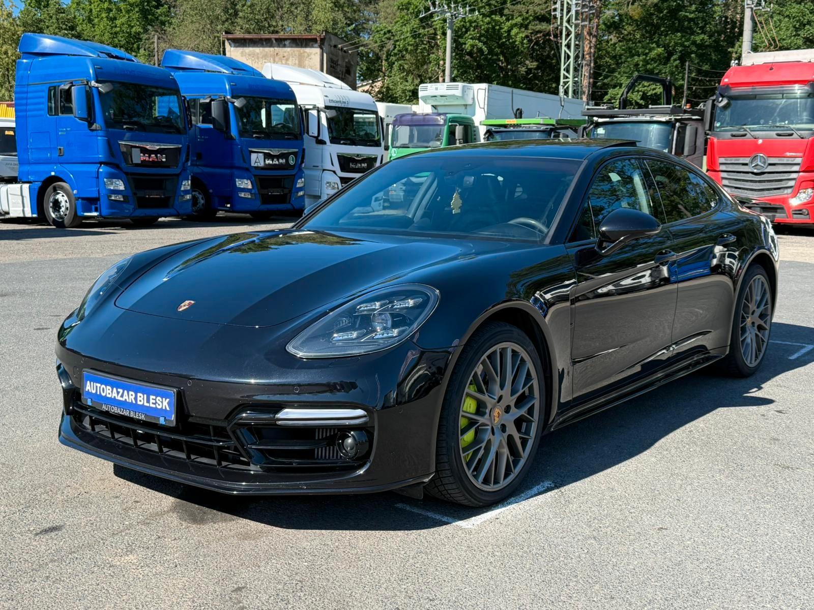 Porsche Panamera Turbo S E-Hybrid / Ceramic Matrix Light
