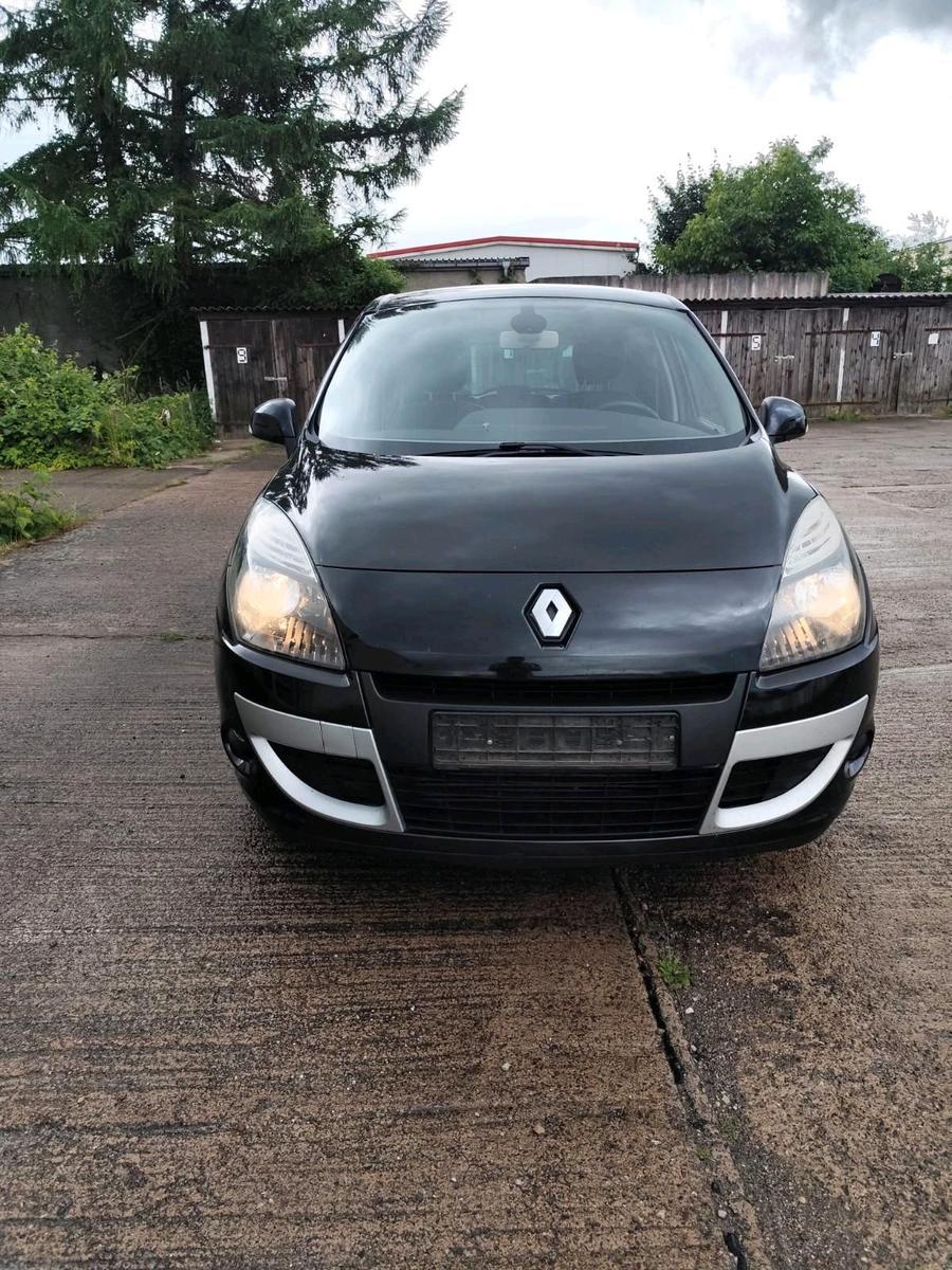 Renault Scenic 2011 — двигун 131 HP (96kW)