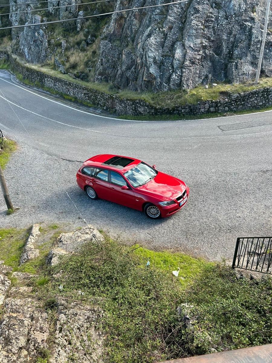 BMW 318 2006 — photo 10