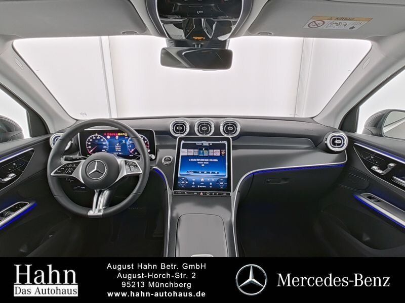 Fahrzeugabbildung Mercedes-Benz GLC 200 4M AVANTGARDE/LED/AHK/KAMERA/MEMO/TOTW.