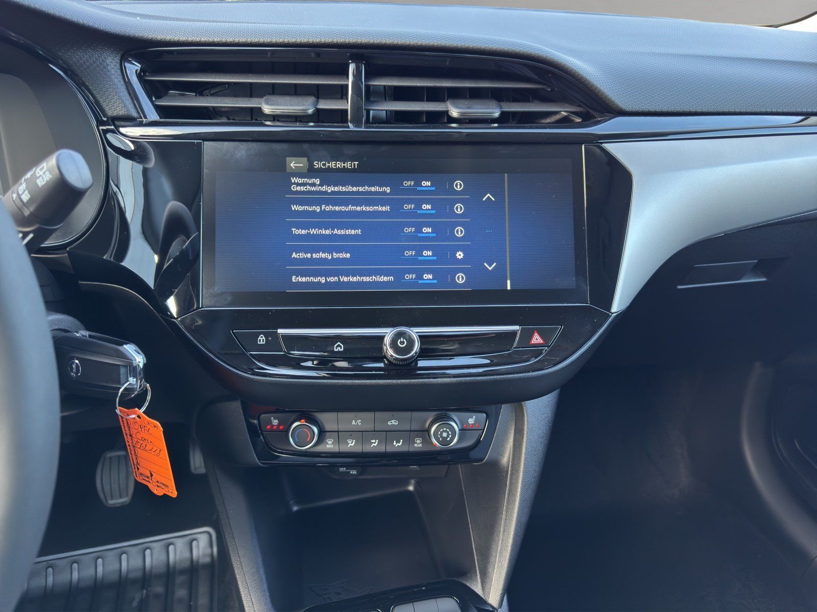 Fahrzeugabbildung Opel Corsa F 1.2 Turbo Edition TECH-PAKET/KAMERA/SHZ/