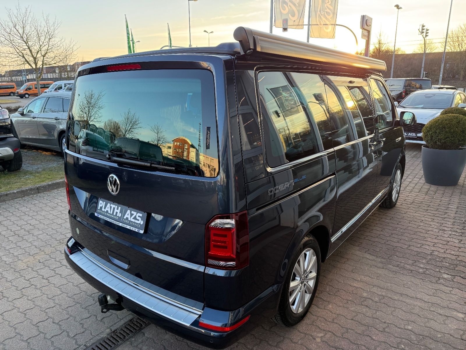 Volkswagen T6 California California Ocean Blue foto 7