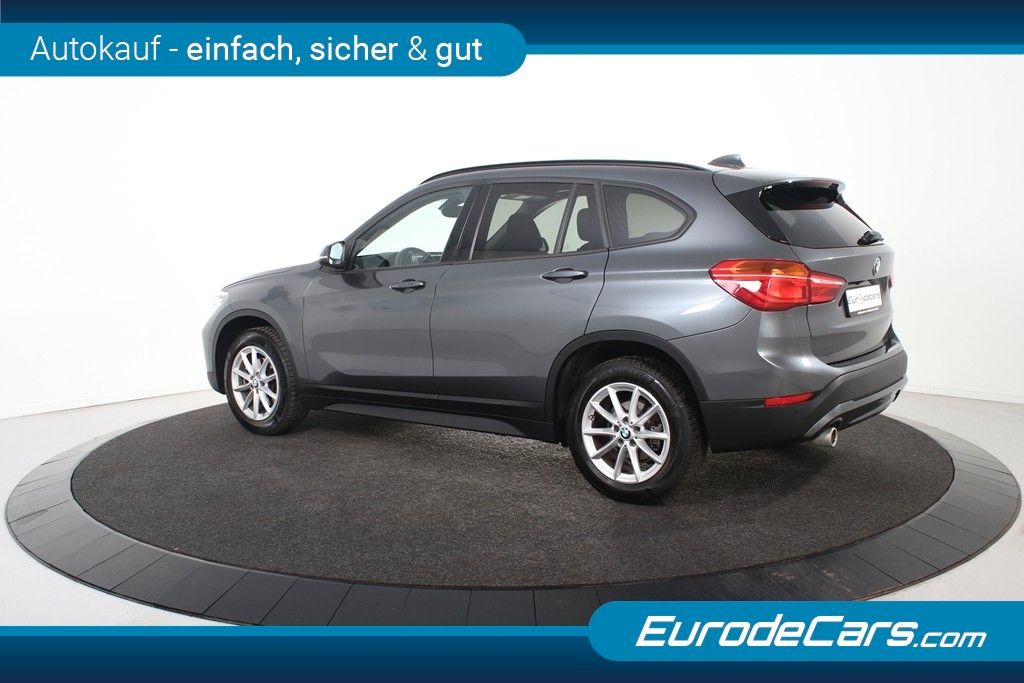 BMW X1 sDrive18i *1.Hand*Navi*Kamera*EHK* foto 20