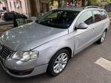 Volkswagen Passat 2.0 16V TDI Var. Highline - Volkswagen Passat: 16v