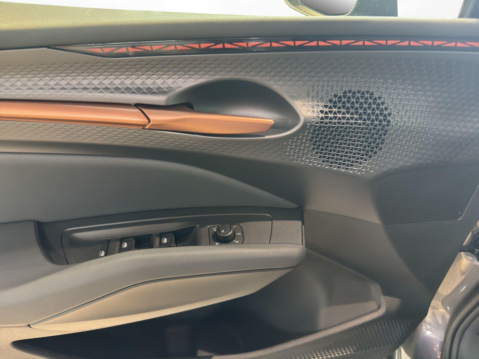 Cupra Raval Endurance Plasma Edition Dynamic Plus