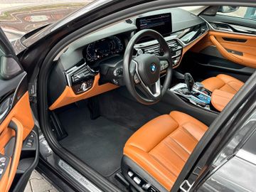 BMW 530 - 11