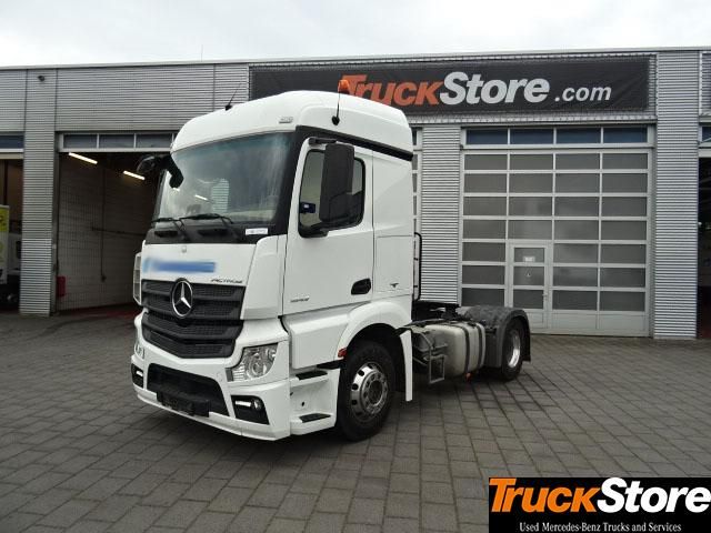 Mercedes-Benz 1843 LS *ADR/GGVS* NA/PTO f. Kompressor *BiXENON