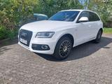 Audi Q5 2.0 TFSI - Audi Q5 aus 2012 mit Benzin-Antrieb