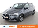 BMW 220i Active Tourer Sport Line Aut.*NAVI*LED*CAM* - BMW 220 Active Tourer in München