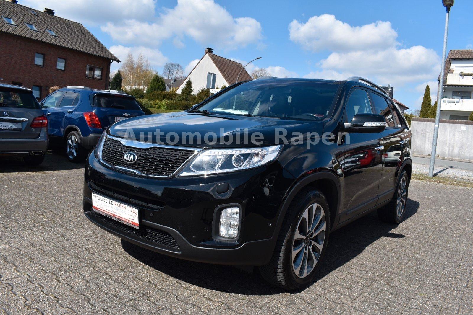 Kia Sorento Spirit 4WD/2.HD/A.AHK/Navi/Pano/Leder