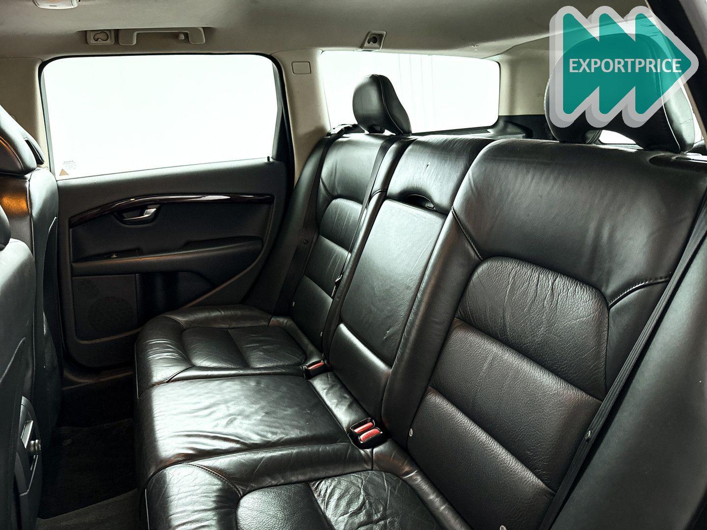Volvo V70 2008 — photo 11