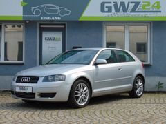 AUDI A3 1.6 Attraction*AUTOMATIK*KLIMAAUTOMATIK*ALU *