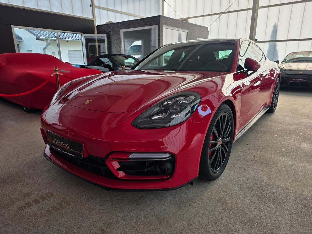 Image of Porsche Panamera