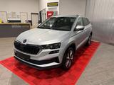 Skoda Karoq Selection ACC LED Notbrems - gebrauchte Skoda Karoq aus dem Jahr 2024