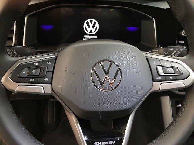 Fahrzeugabbildung Volkswagen Taigo Energy Energy 1.0 TSI AHK-abnehmbar Navi D