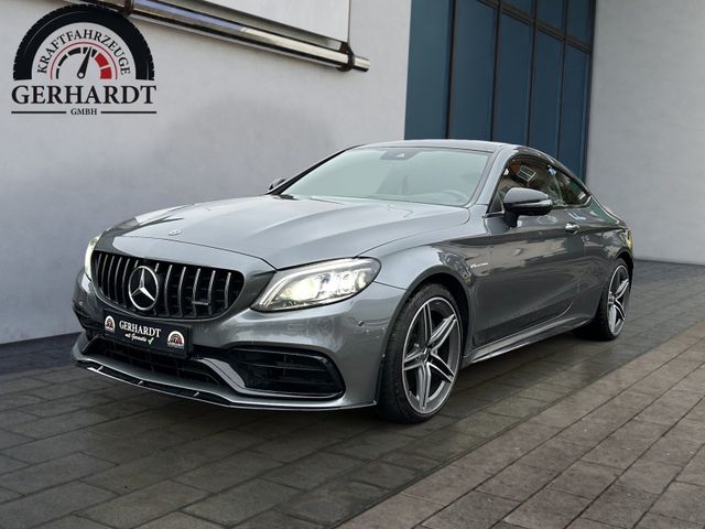 Mercedes-Benz C 63 AMG Coupe *SCHIEBEDACH*AMG-PERFORMANCE*