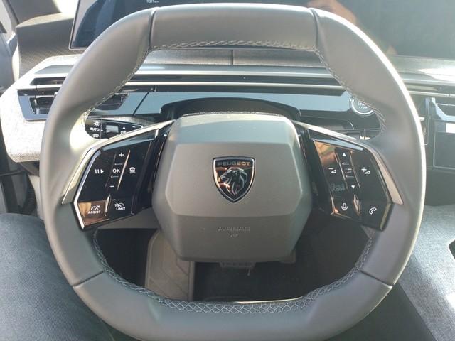 Peugeot 3008 Hybrid 145 Allure  LED Apple CarPlay Navi H