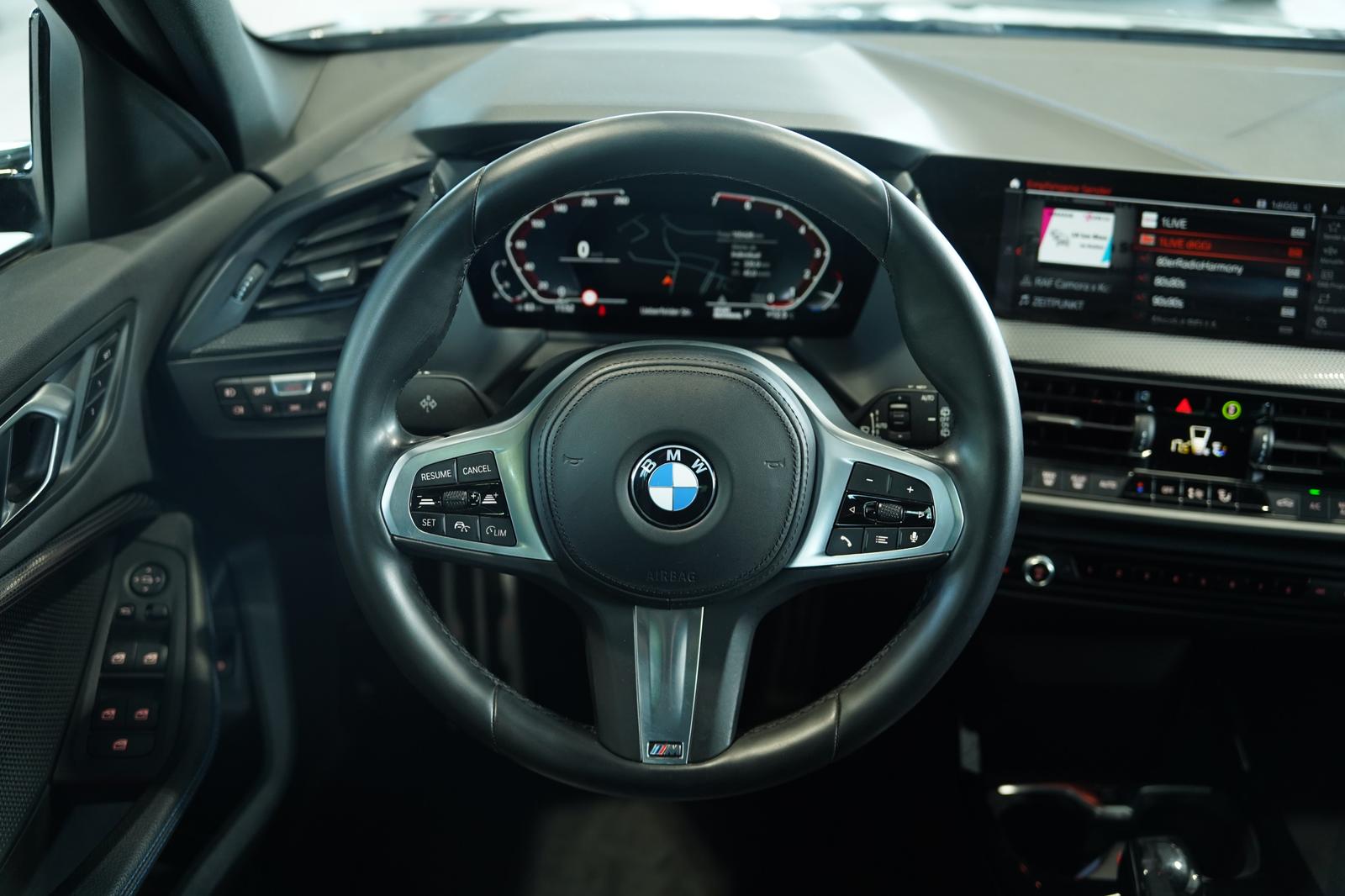 BMW 118 i Aut. M Sportpaket *1.HD *ACC *Memory *Pano