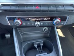 Fahrzeugabbildung Audi Q2 1.5 TSI Sport LED SHZ PDC VIRTUAL NAVI