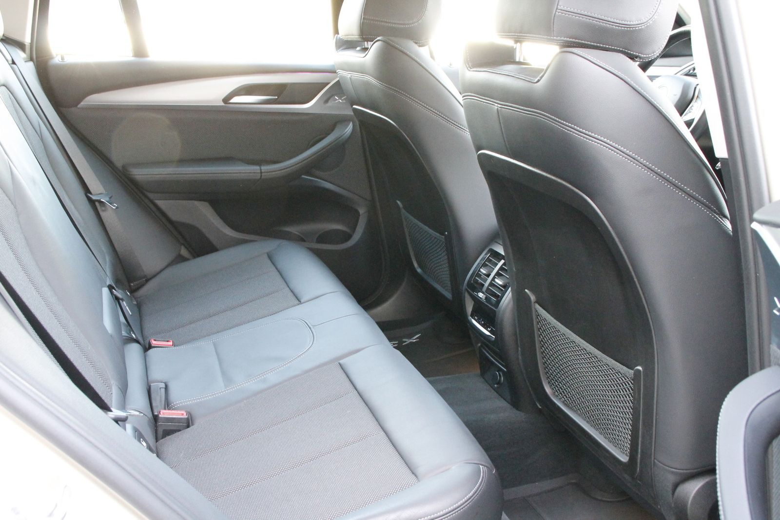 Fahrzeugabbildung BMW X3 xDrive 20 d 2.0 xDrive SAV