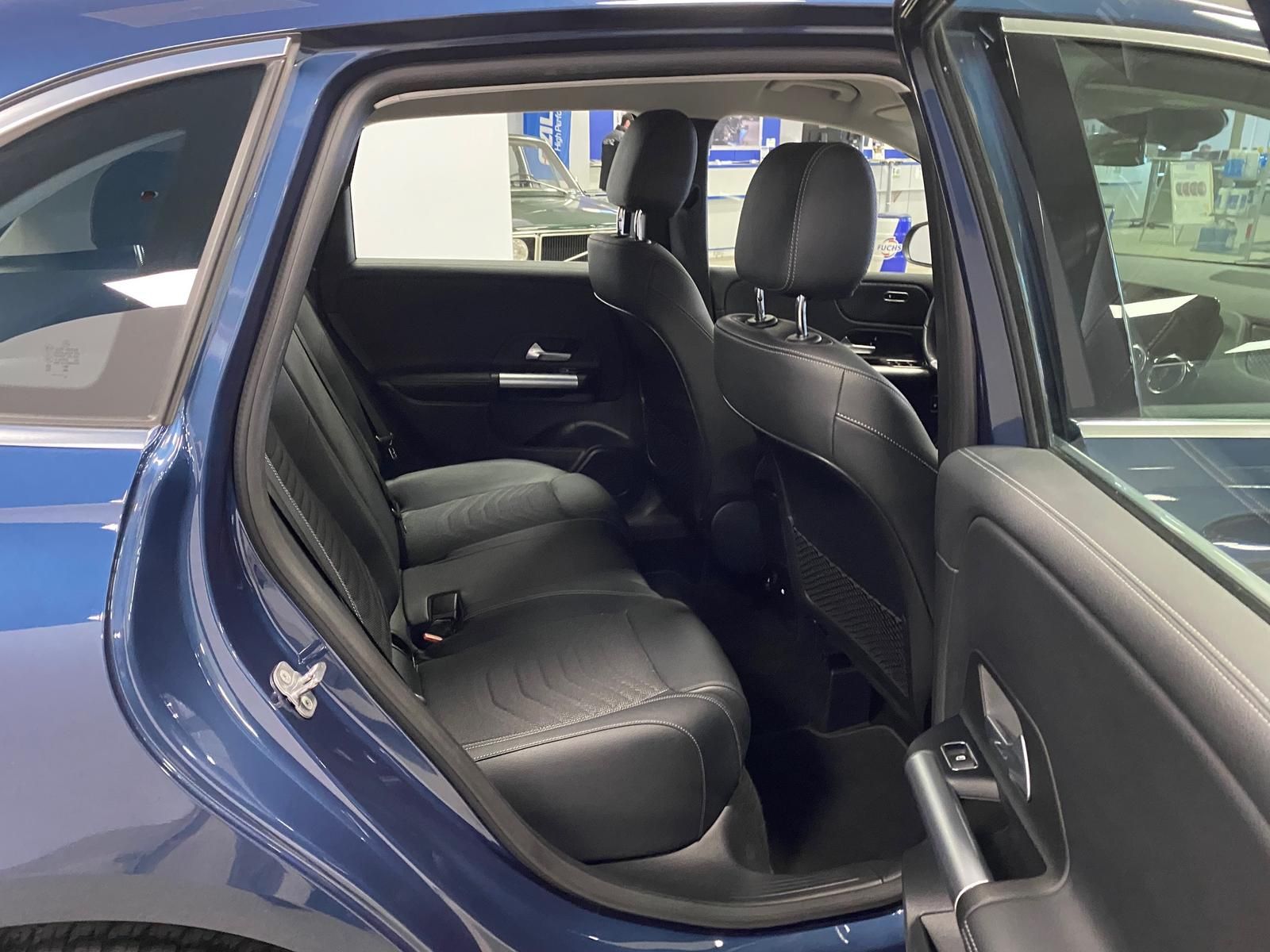 Fahrzeugabbildung Mercedes-Benz B 180 1.3 PROGRESSIVE+NAVI+ALLWETTER+KAMERA+ADVA