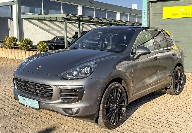 Porsche Cayenne Pano SHZ Navi CarPlay Scheckheft 21 Zol