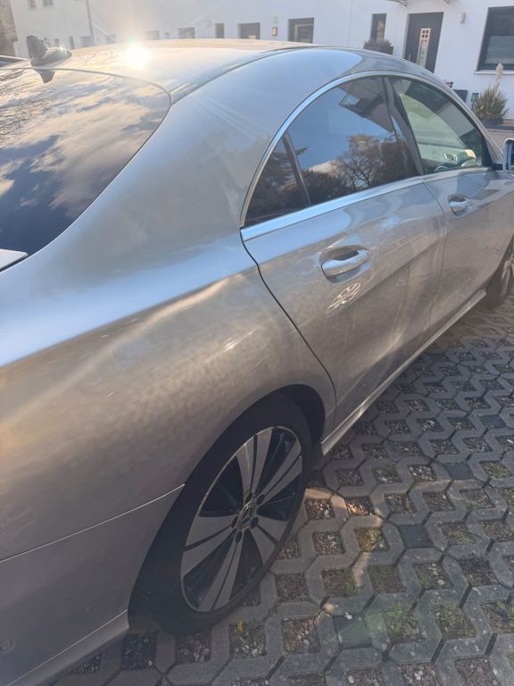 Image of Mercedes-Benz CLA 180