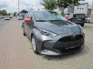 Toyota Yaris - 3