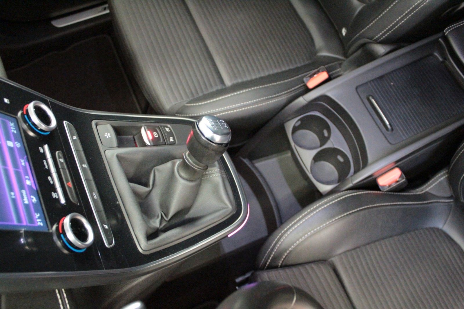 Fahrzeugabbildung Renault Grd Scenic Tce130 Bose Edition*R-Link*Sitzhzg*