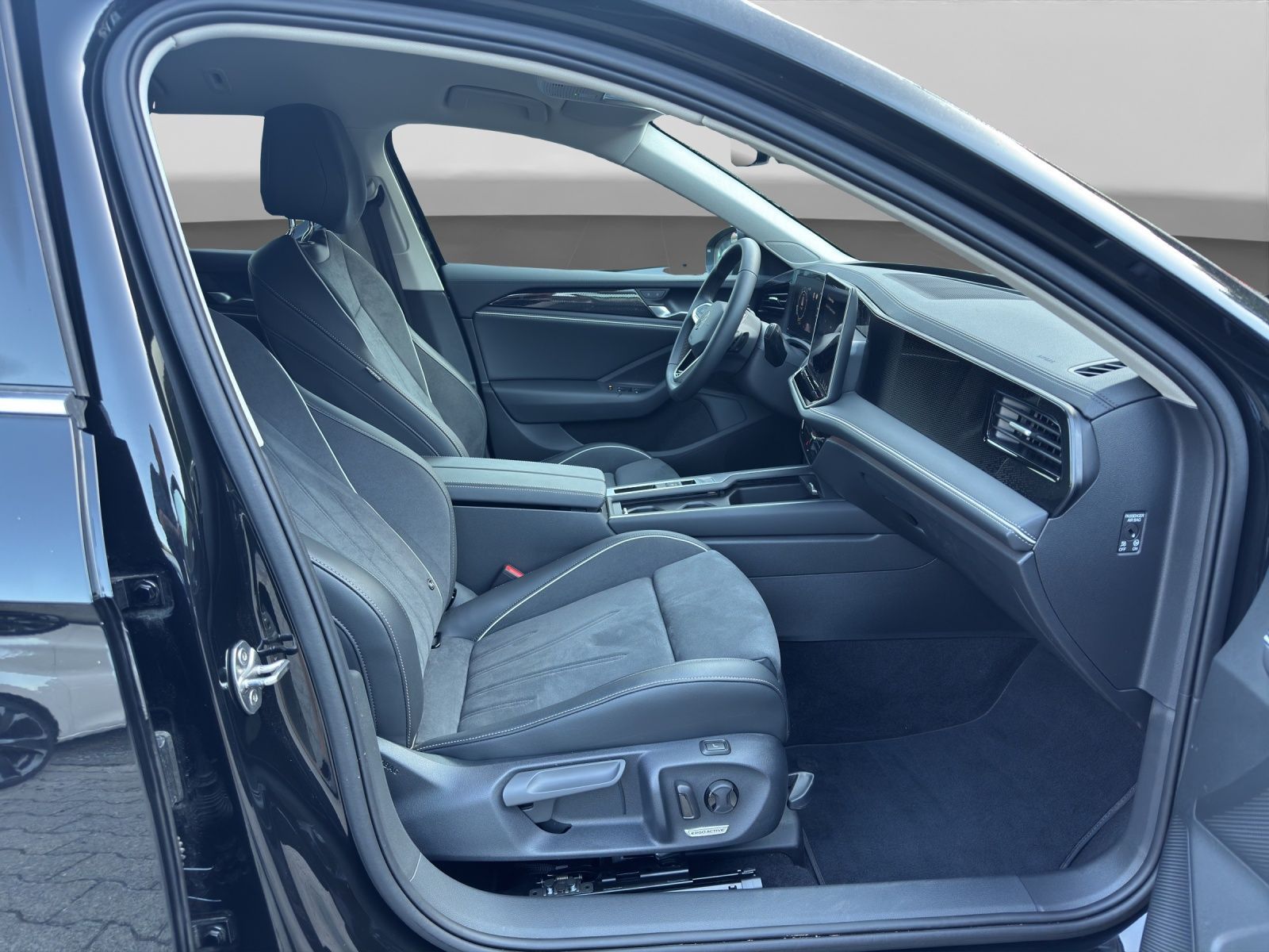 Volkswagen Passat Variant - Bild 5