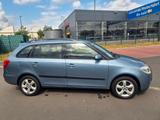 Skoda Fabia Combi 1.6l Ambiente Tiptronic Ambiente - Skoda Fabia: 1.6