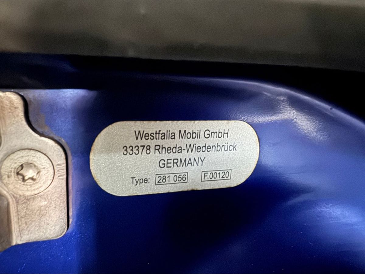 Fahrzeugabbildung Ford TOURNEO CUSTOM 2.2 TDCI WESTFALIA EUROLINE STHD