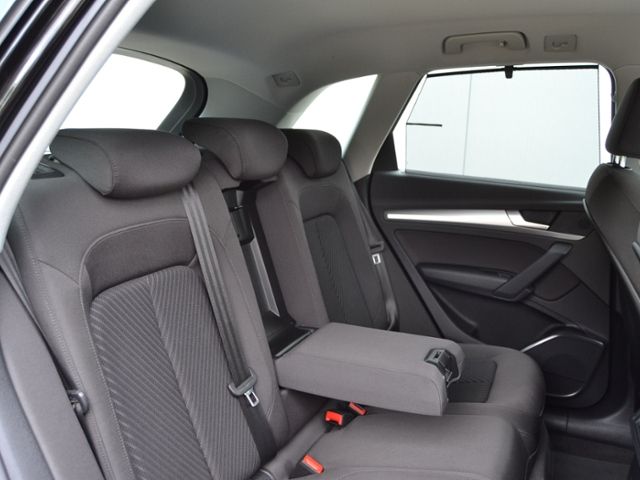 Q5 40 TDI quattro S-tronic AHK/MATRIX/NAVI/AVC/1