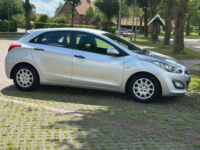 Hyundai i 30