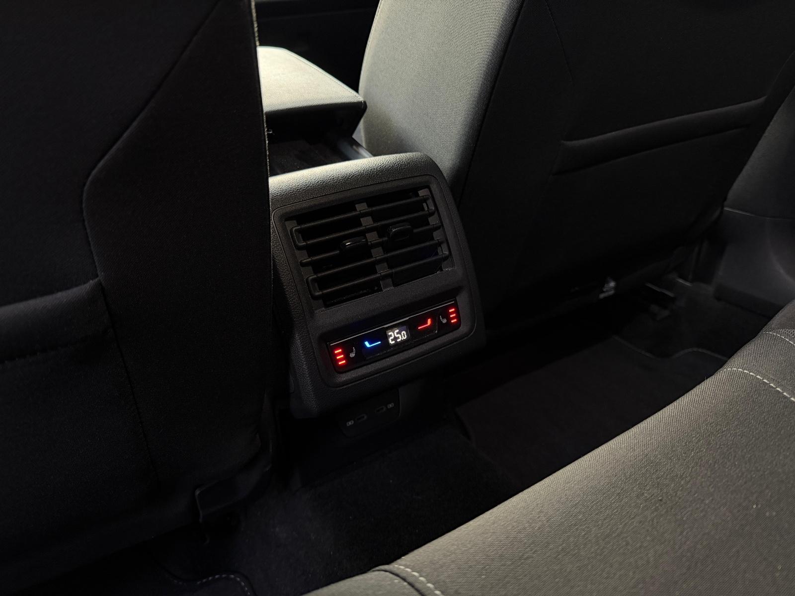 Volkswagen Golf VIII Lim. Style, миниатюра 12