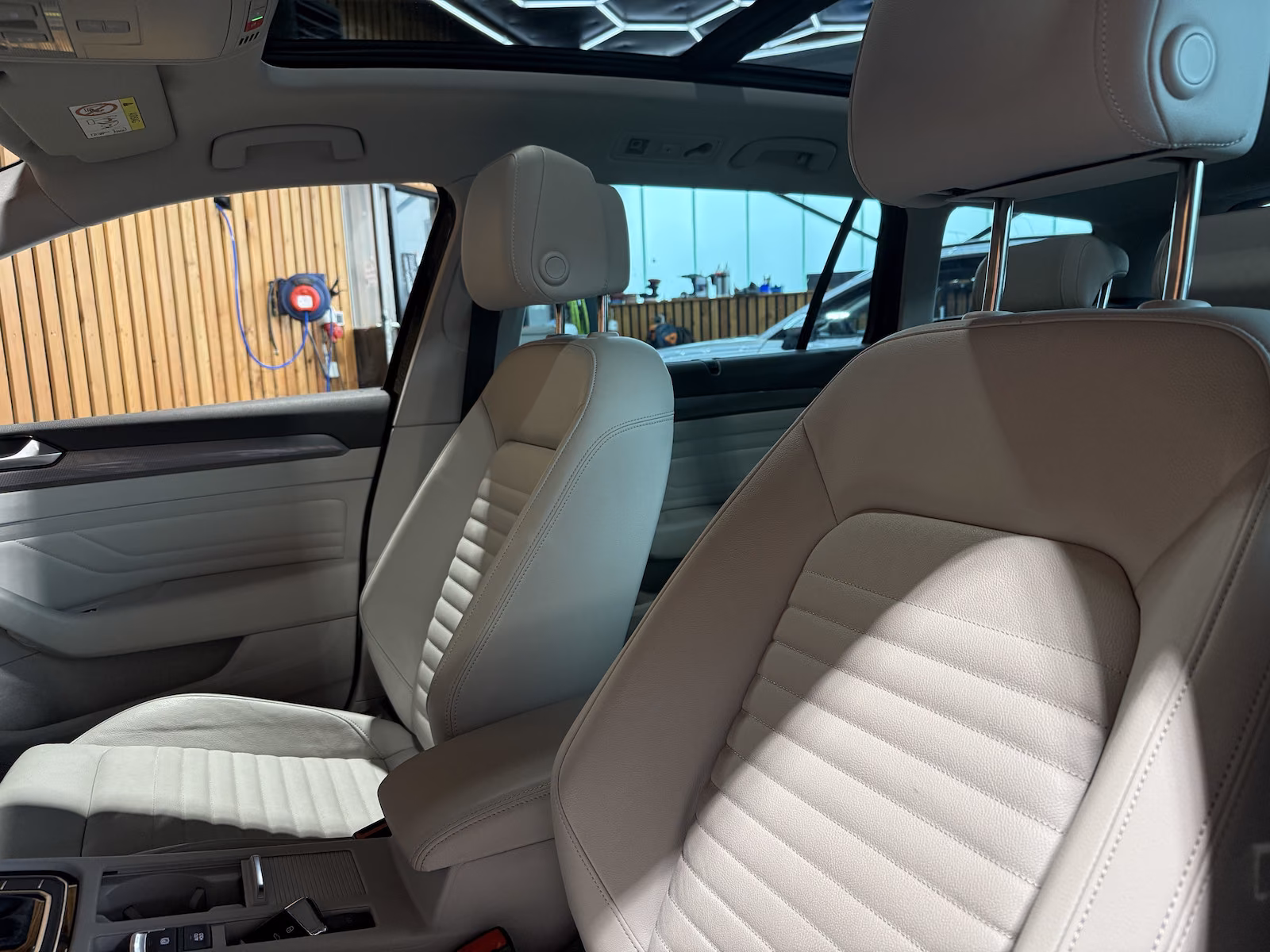 Volkswagen Passat 2,0 TDI 4M DSG Navi*360*Pano*AHK, миниатюра 13